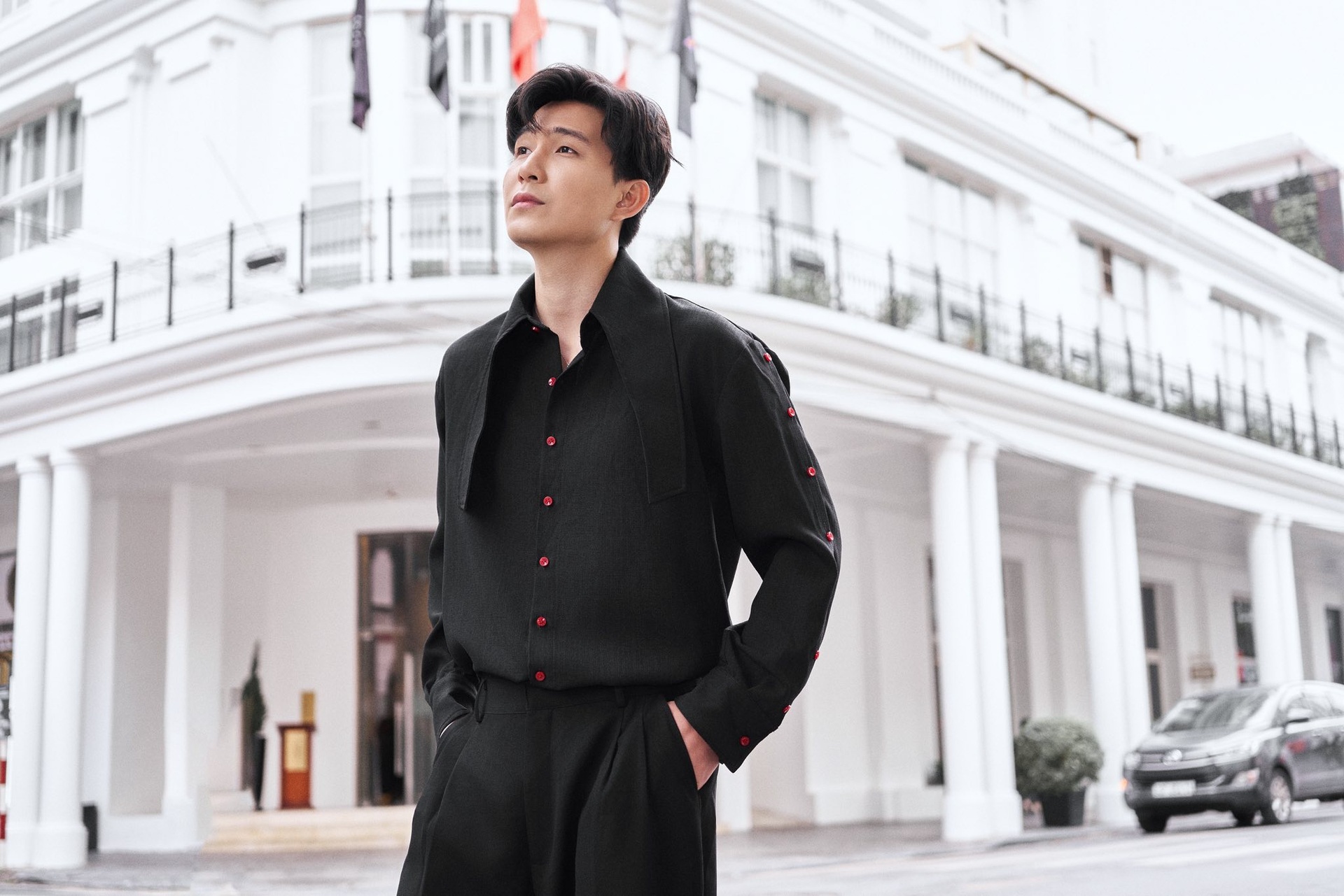 Điều ít biết về mỹ nam má lúm cao 1,82m gây bão phim Cách em 1 milimet - 9 Điều ít biết về mỹ nam má lúm cao 1,82m gây bão phim Cách em 1 milimet - 9