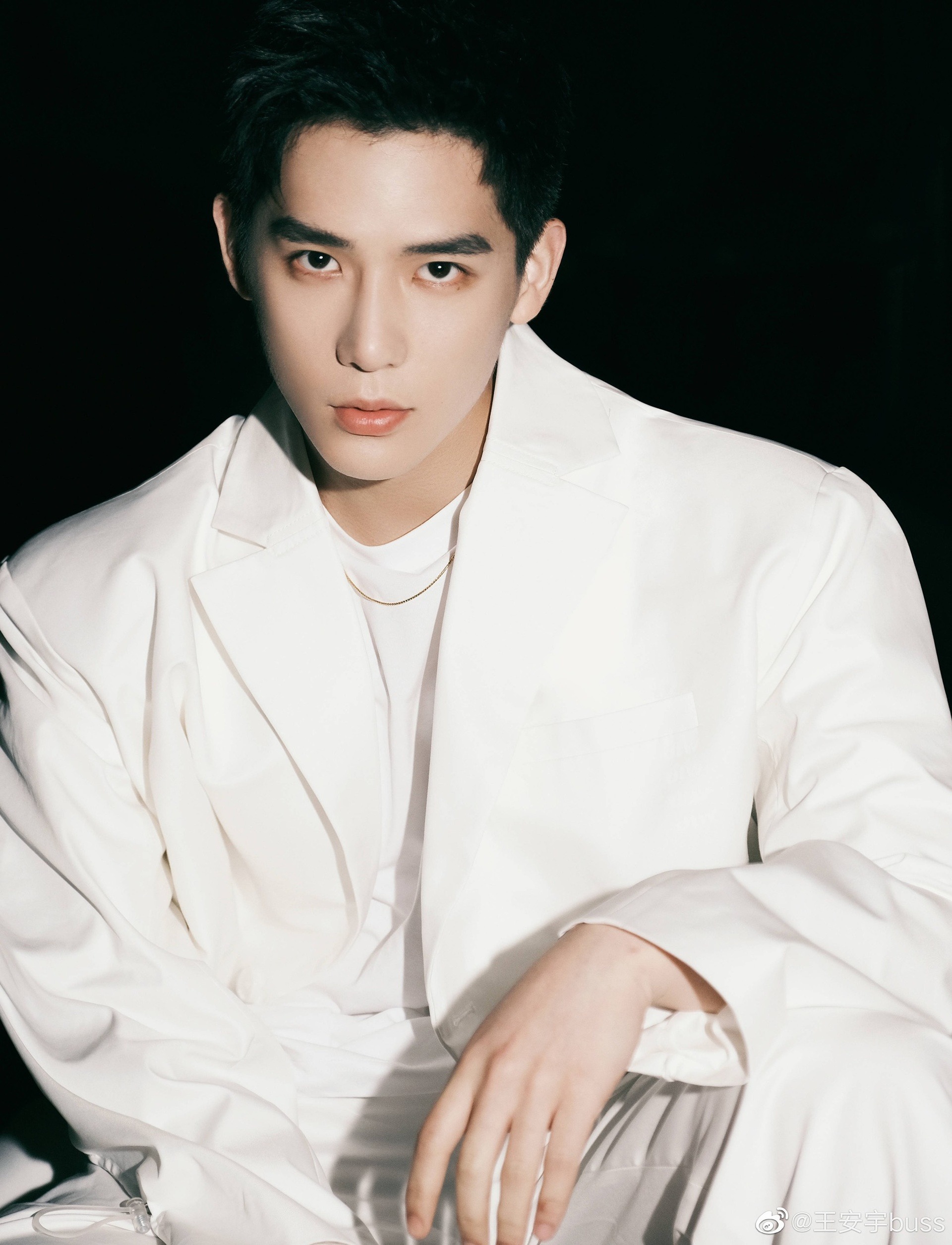 Cặp đôi nổi tiếng đầu năm 2026 đã chia tay, đàng trai lộ ảnh nóng với hot girl, đàng gái cũng không kém cạnh- Ảnh 7. Cặp đôi nổi tiếng đầu năm 2026 đã chia tay, đàng trai lộ ảnh nóng với hot girl, đàng gái cũng không kém cạnh- Ảnh 7.