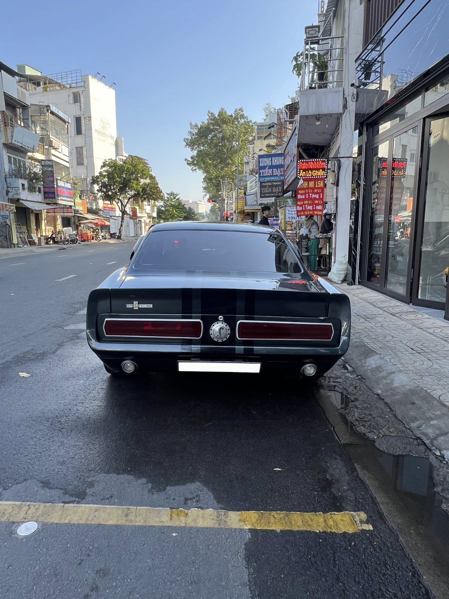 Ông Đặng Lê Nguyên Vũ ‘mở bát’ năm 2026 bằng Ford Mustang Shelby GT500 bản độ độc nhất Việt Nam từng xuất hiện trong phim- Ảnh 4. Ông Đặng Lê Nguyên Vũ ‘mở bát’ năm 2026 bằng Ford Mustang Shelby GT500 bản độ độc nhất Việt Nam từng xuất hiện trong phim- Ảnh 4.