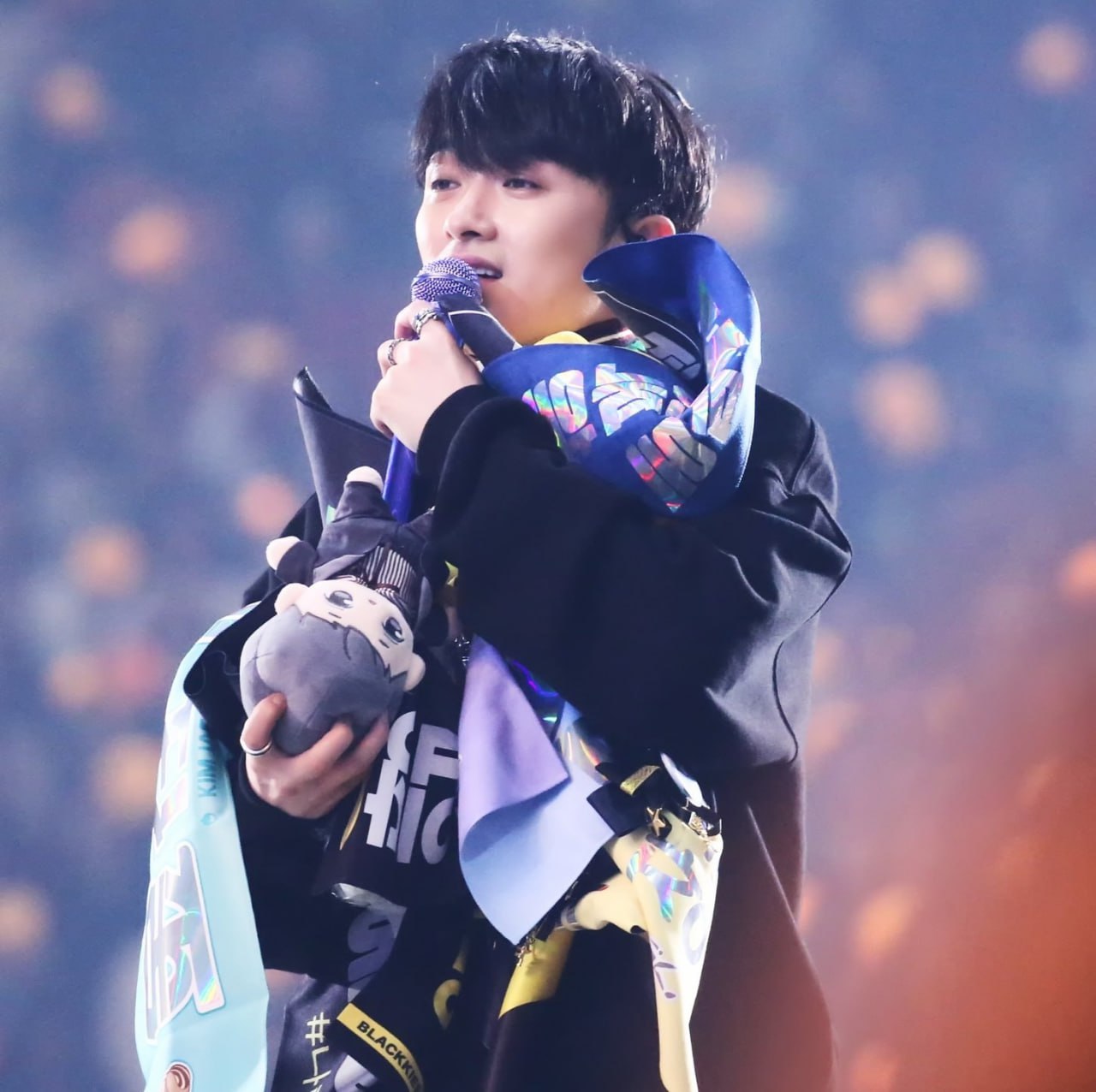 Nam ca sĩ huyền thoại 