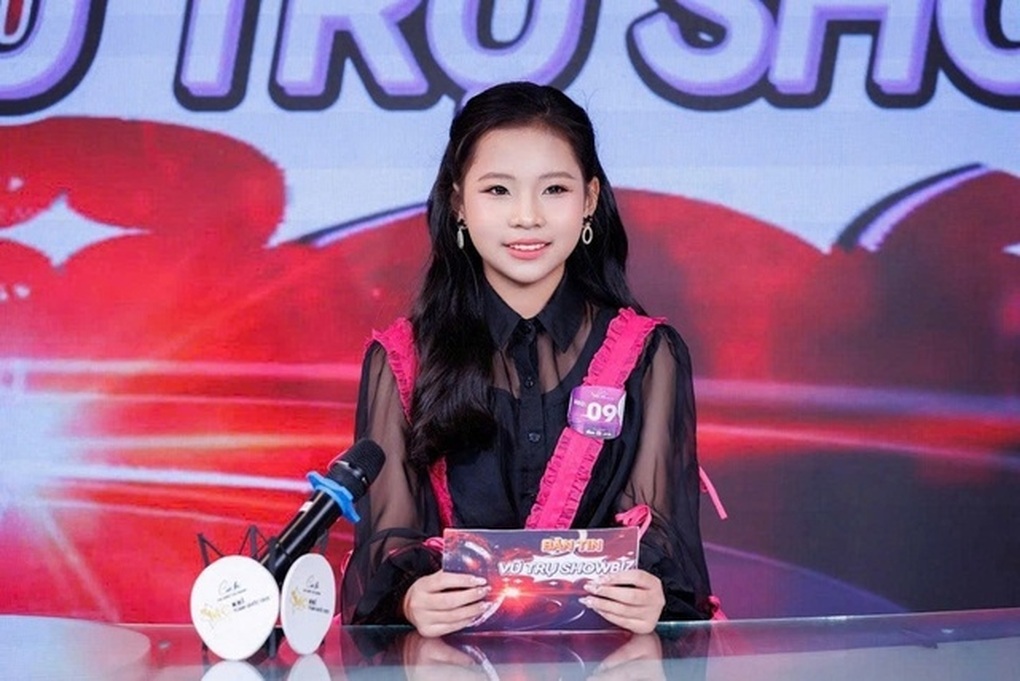 Nữ sinh nhỏ tuổi nhất Đại hội Thi đua yêu nước mê sân khấu, giỏi lập trình - 4