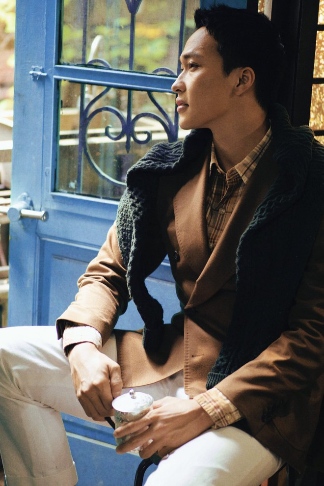 Diễn viên 'Mưa đỏ' hóa hoàng tử trong các thiết kế menswear mê hoặc- Ảnh 4. Diễn viên 'Mưa đỏ' hóa hoàng tử trong các thiết kế menswear mê hoặc- Ảnh 4.