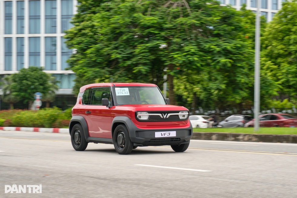 Thị trường xe Việt 2025: Ô tô điện áp đảo doanh số, chạy đua công nghệ pin - 3