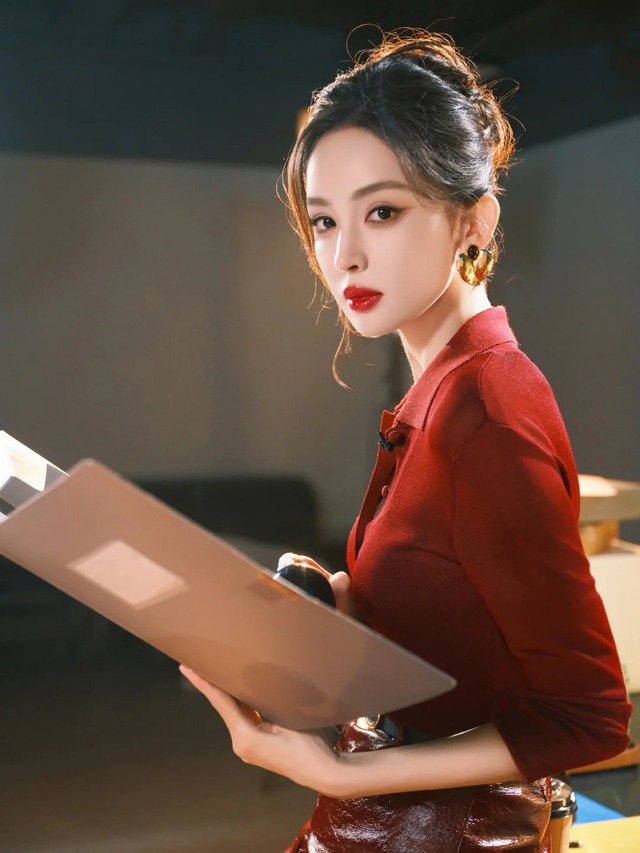 Tuần đầu năm mới (5/1-11/1), 12 con giáp mặc màu gì để 