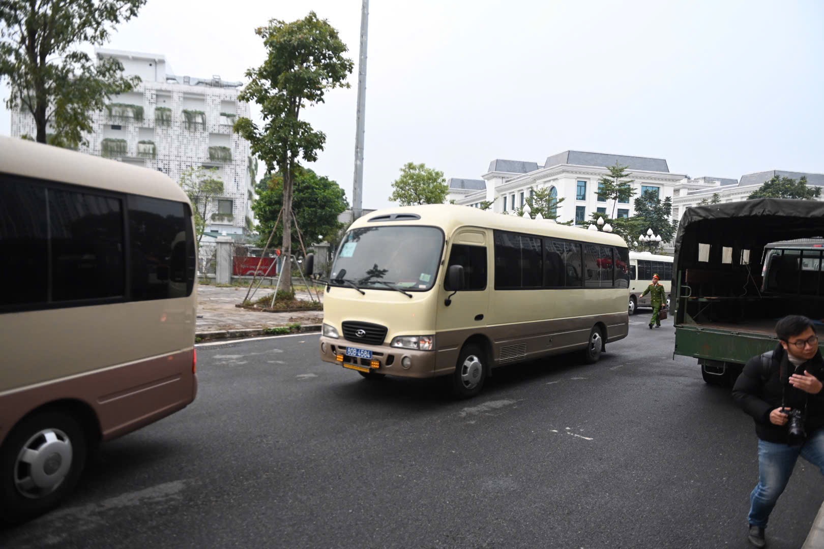 2 cựu Cục trưởng Cục An toàn thực phẩm hầu tòa vì nhận hối lộ- Ảnh 3.