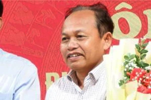 Truy tố cựu Giám đốc Ban quản lý dự án Đắk Lắk nhận tiền doanh nghiệp tại nhà riêng