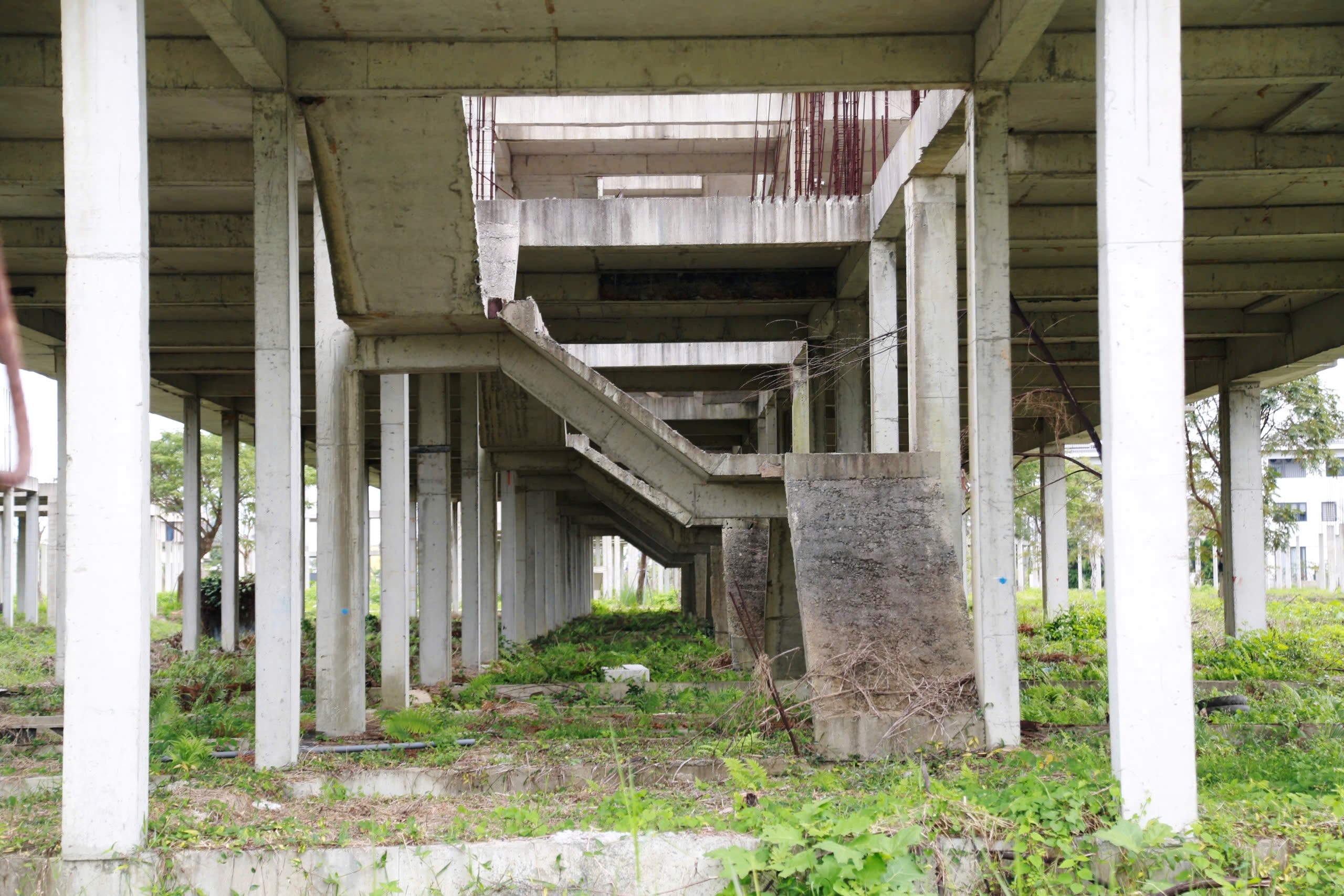 Cận cảnh khu đô thị gần 4.500 tỉ đồng ở Đà Nẵng dính hàng loạt vi phạm- Ảnh 20. Cận cảnh khu đô thị gần 4.500 tỉ đồng ở Đà Nẵng dính hàng loạt vi phạm- Ảnh 20.