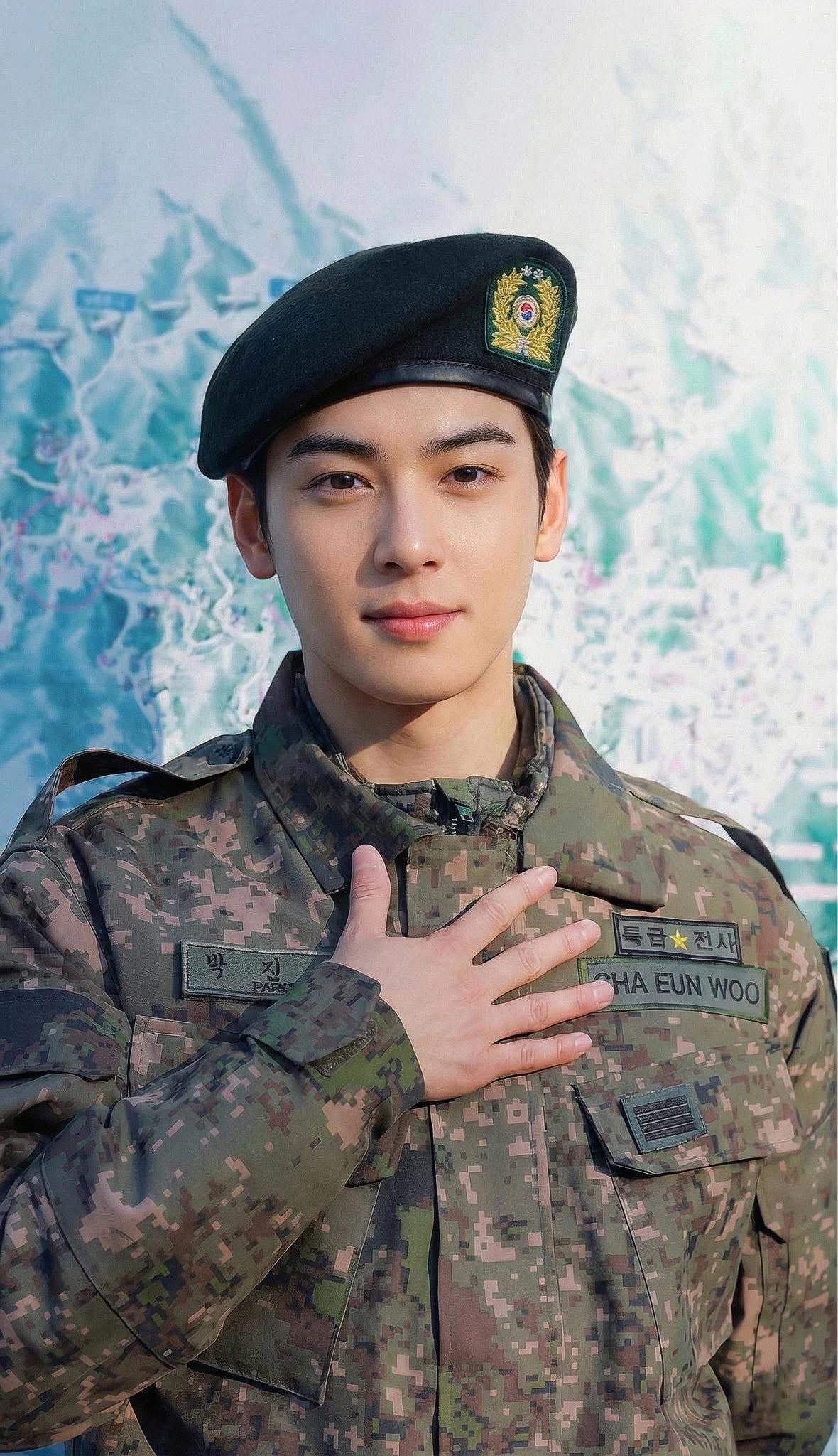 Showbiz có mỹ nam IQ xuất chúng, thiên tài gương mặt được Bộ Quốc phòng chọn làm đại diện thúc đẩy kinh tế quốc gia- Ảnh 6.