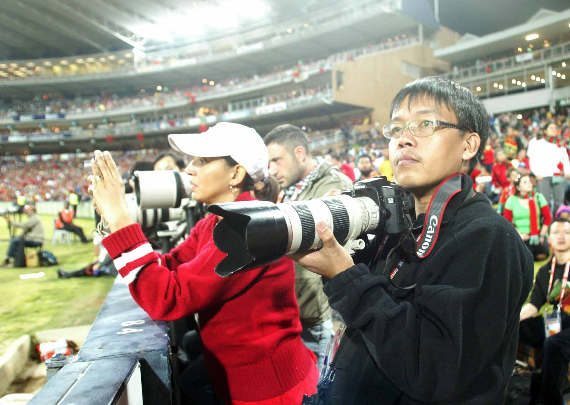 40 Năm báo Thanh Niên và hành trình thể thao qua các kỳ World Cup và EURO - Ảnh 3.