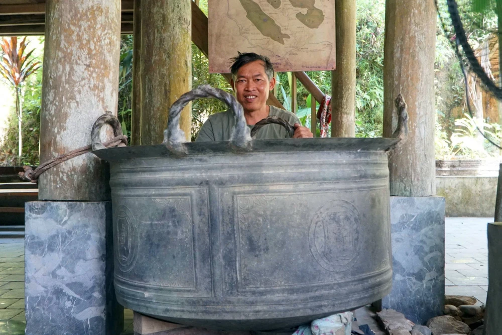 Cận cảnh nồi đồng không bán giá 400 triệu đồng ở Thanh Hóa-9.jpg