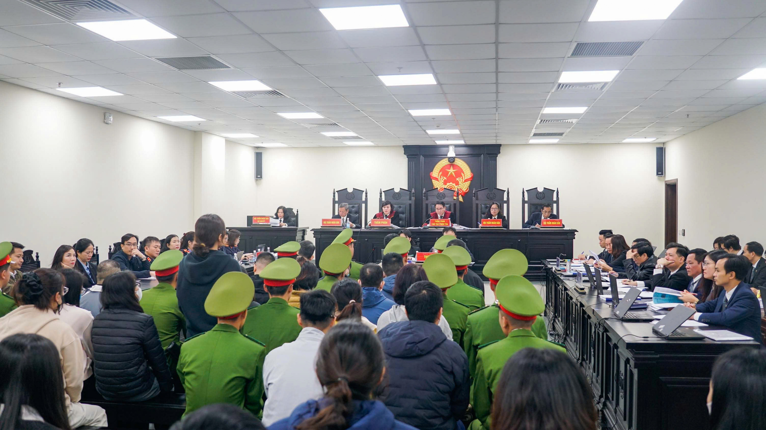 Ông trùm sản xuất sữa giả giá trị hơn 2 . 400 Tỉ đồng bị xét xử - Ảnh 2. Ông trùm sản xuất sữa giả giá trị hơn 2 . 400 Tỉ đồng bị xét xử - Ảnh 2.