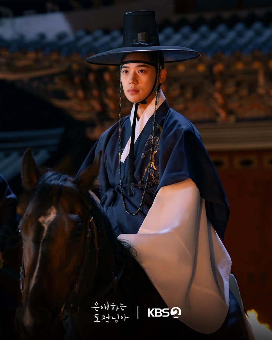 Mở màn 2026 bằng phim Hàn này là đúng bài: Nữ chính diễn đỉnh điên, vèo cái hết 2 tập giờ không biết sống sao- Ảnh 7. Mở màn 2026 bằng phim Hàn này là đúng bài: Nữ chính diễn đỉnh điên, vèo cái hết 2 tập giờ không biết sống sao- Ảnh 7.