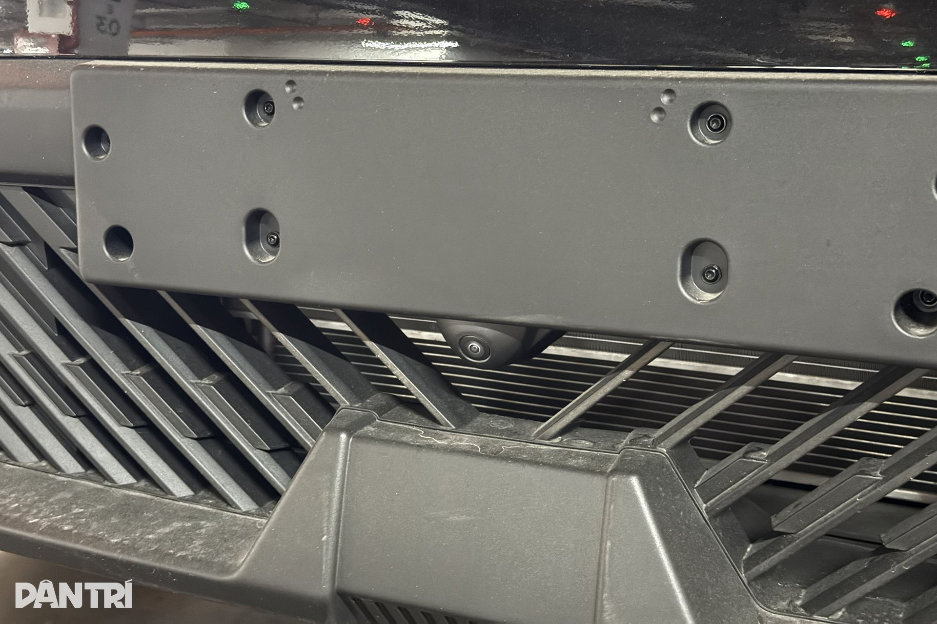 VinFast Limo bản gia đình lần đầu lộ ảnh thực tế, có trang bị gây bất ngờ - 11