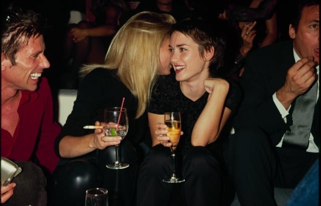 Showbiz có duy nhất 1 mỹ nhân lén vào nhà bạn ăn cắp kịch bản, không bị trừng phạt lại còn được cả thế giới tung hô- Ảnh 2. Showbiz có duy nhất 1 mỹ nhân lén vào nhà bạn ăn cắp kịch bản, không bị trừng phạt lại còn được cả thế giới tung hô- Ảnh 2.