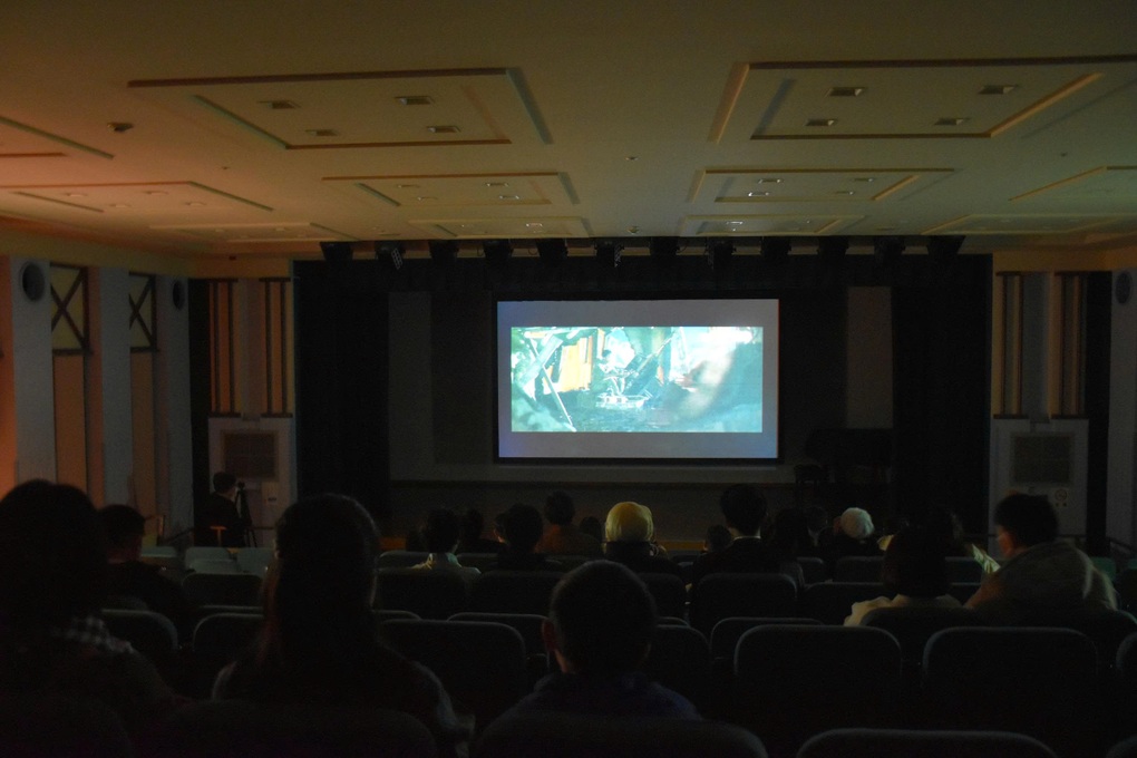 Triển lãm văn hóa Việt, chiếu phim Mưa đỏ tại Nhật Bản - 2