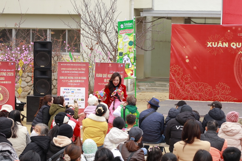 Triển lãm văn hóa Việt, chiếu phim Mưa đỏ tại Nhật Bản - 3