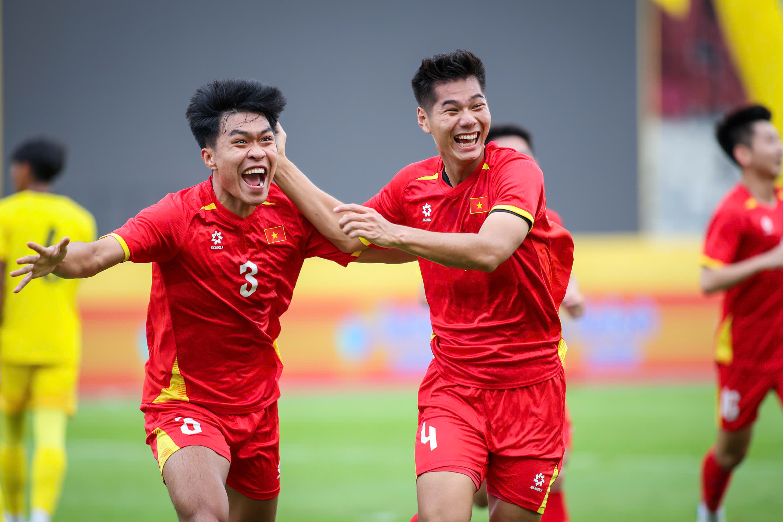 Đội tuyển Việt Nam 'dồn ép' Jordan ở Asian Cup 7 năm trước, đàn em U.23 tại sao không?- Ảnh 5. Đội tuyển Việt Nam 'dồn ép' Jordan ở Asian Cup 7 năm trước, đàn em U.23 tại sao không?- Ảnh 5.