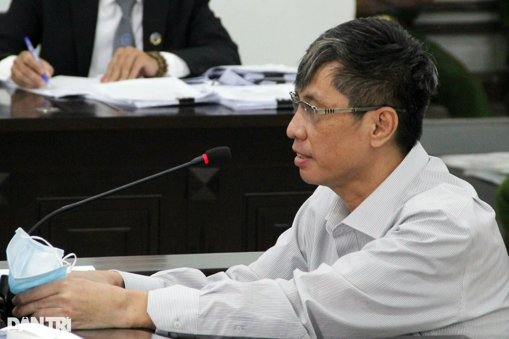 Xét xử 2 cựu Chủ tịch tỉnh Khánh Hòa và 2 cựu thiếu tướng - 3