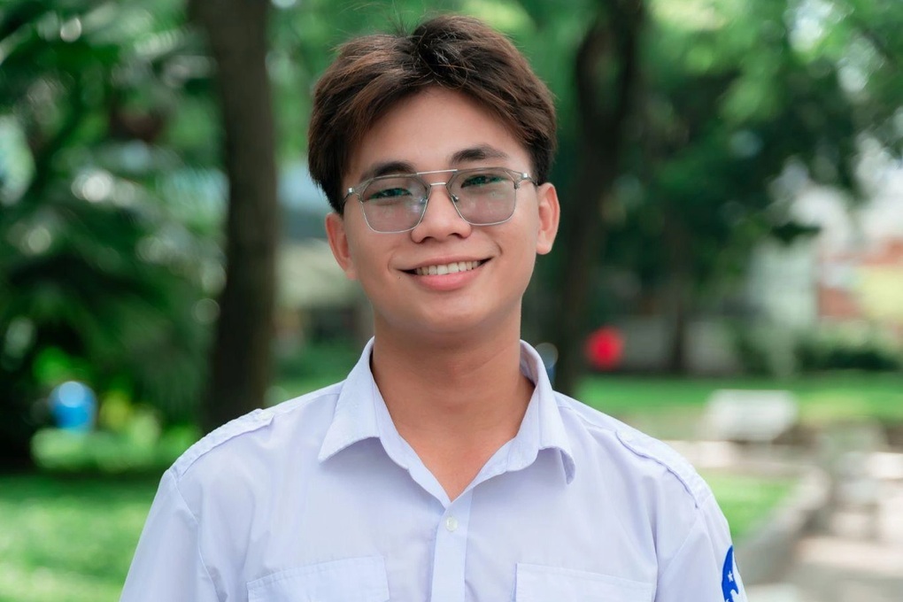 Nam sinh Công nghệ thông tin vừa ra trường được công ty vi mạch tuyển ngay - 2