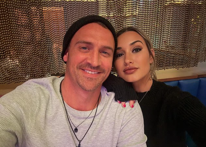 Ryan Lochte đang hẹn hò với giáo viên mẫu giáo Molly Gillihan.