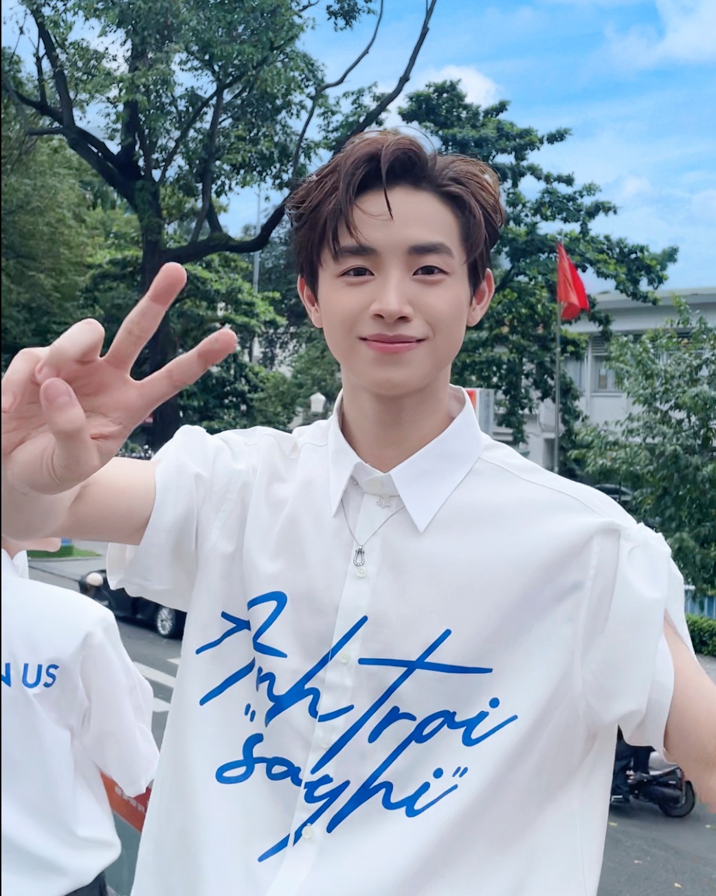 Anh Trai năng suất nhất hiện tại: Vừa rời Say Hi là ra nhạc liên tục, show chạy không xuể, còn thắng luôn giải Tân binh- Ảnh 3.