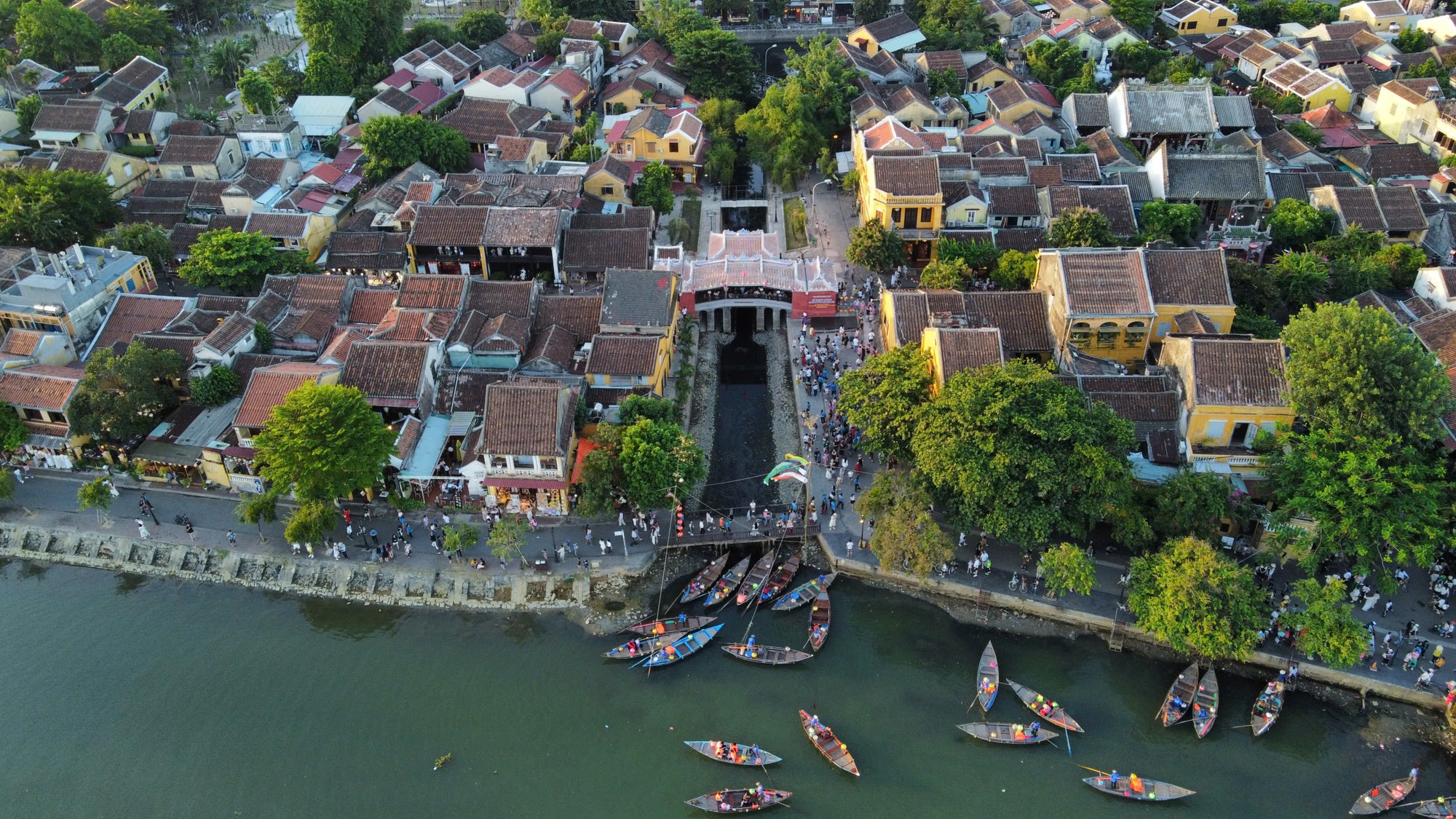 Du lịch Việt Nam: Cột mốc 20 triệu khách quốc tế và tầm vóc quốc gia- Ảnh 3.