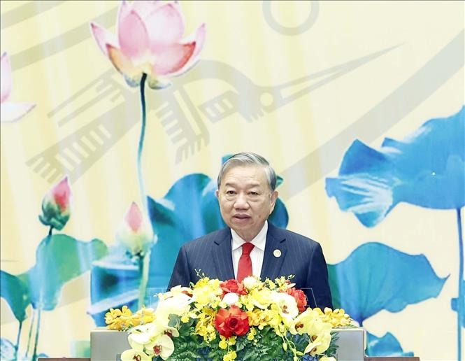 Tổng Bí thư Tô Lâm kêu gọi Quốc hội đổi mới tư duy lập pháp mạnh mẽ - Ảnh 2. Tổng Bí thư Tô Lâm kêu gọi Quốc hội đổi mới tư duy lập pháp mạnh mẽ - Ảnh 2.