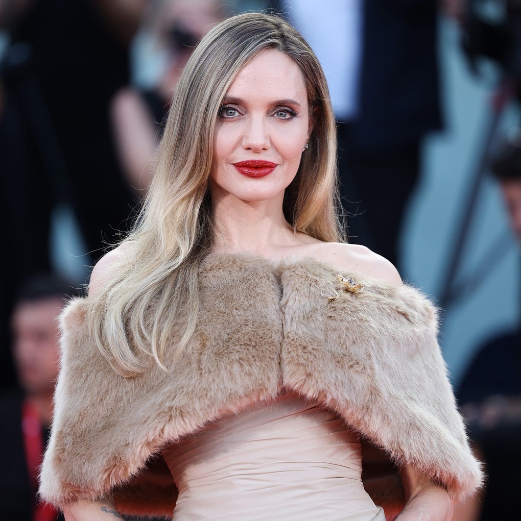 Angelina Jolie bán biệt thự 25 triệu USD ở Mỹ, lên kế hoạch rời Hollywood - 4