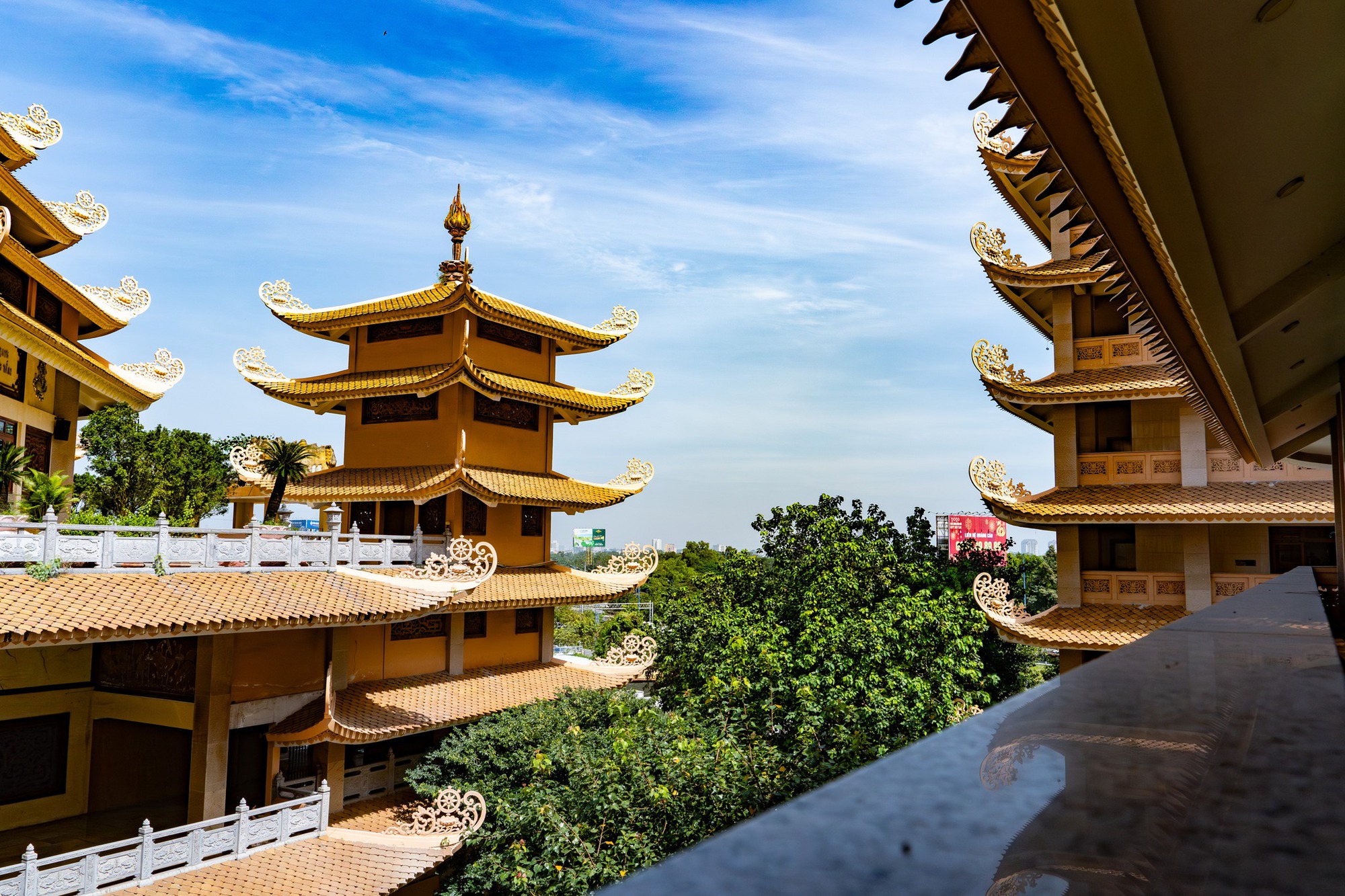 10 địa điểm chụp ảnh Tết miễn phí đang gây bão tại TP.HCM, vừa cổ kính lại đẹp tựa phim trường- Ảnh 11.