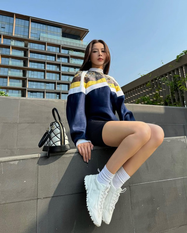 Vì sao giày thể thao trắng là lựa chọn an toàn nhất cho mọi bản phối? - Ảnh 3.