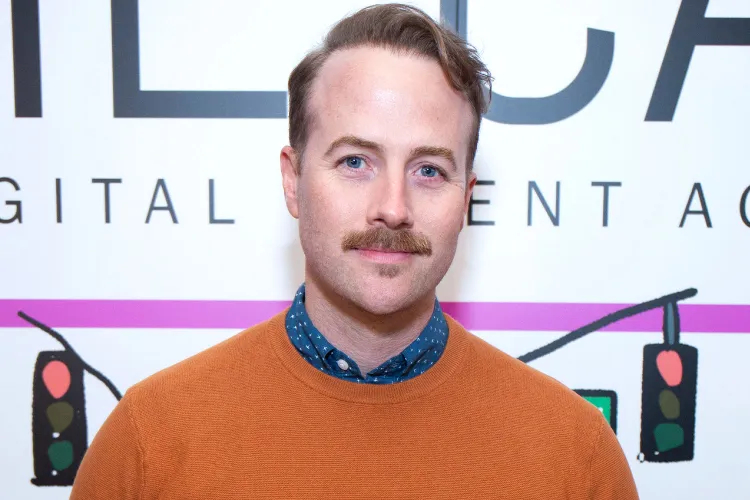 Bàng hoàng tin nam diễn viên qua đời vì bệnh ung thư hiếm gặp, để lại con trai 3 tuổi- Ảnh 4.