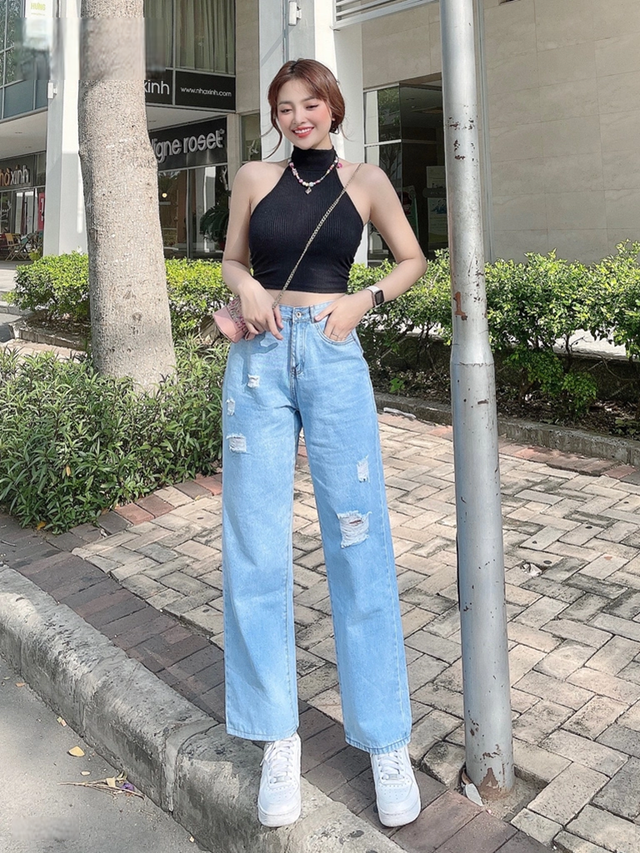 Muôn vàn phong cách với giày sneaker và quần denim 8 Muôn vàn phong cách với giày sneaker và quần denim - Ảnh 8.