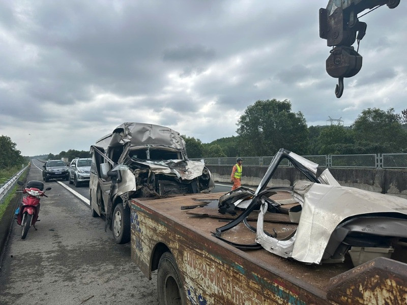 Vụ tai nạn khiến 4 người Ninh Bình đi đám cưới tử vong: Xót xa tình hình hiện tại của bố mẹ cô dâu- Ảnh 2.