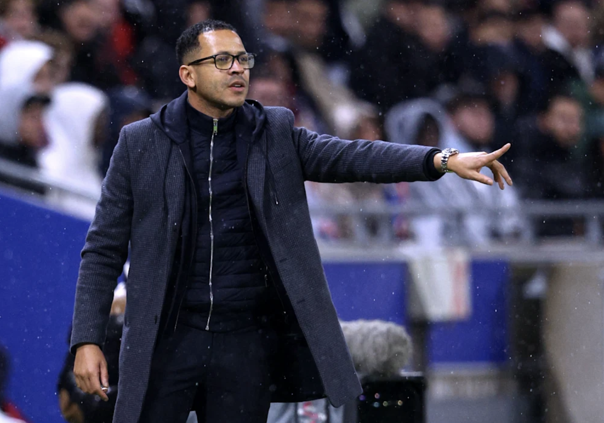 Chelsea bổ nhiệm tân HLV trưởng Liam Rosenior - Ảnh 2.