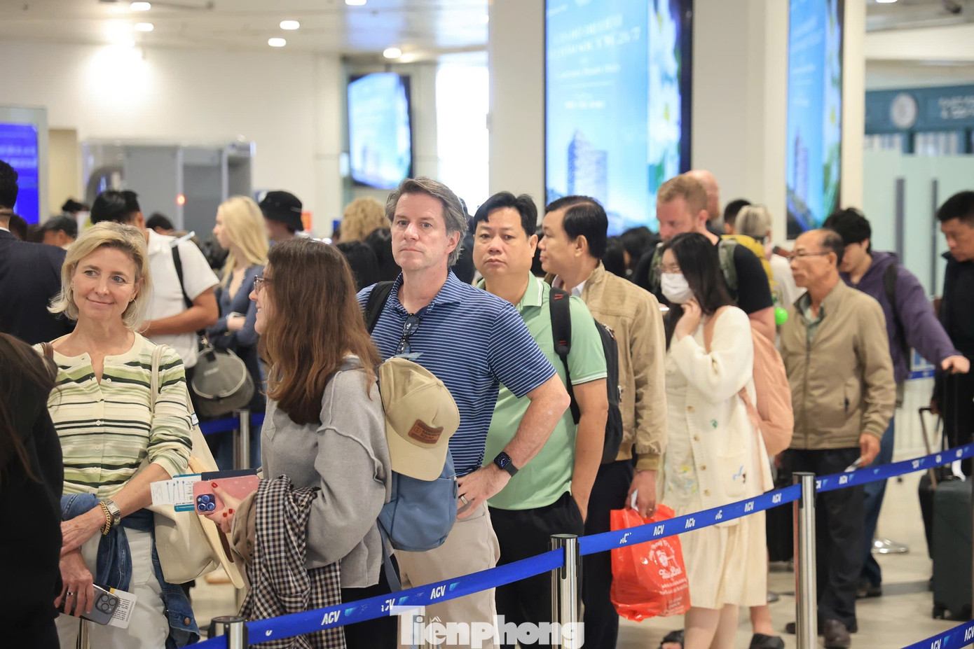 Gần 5,3 triệu khách Trung Quốc du lịch Việt Nam năm 2025- Ảnh 2.