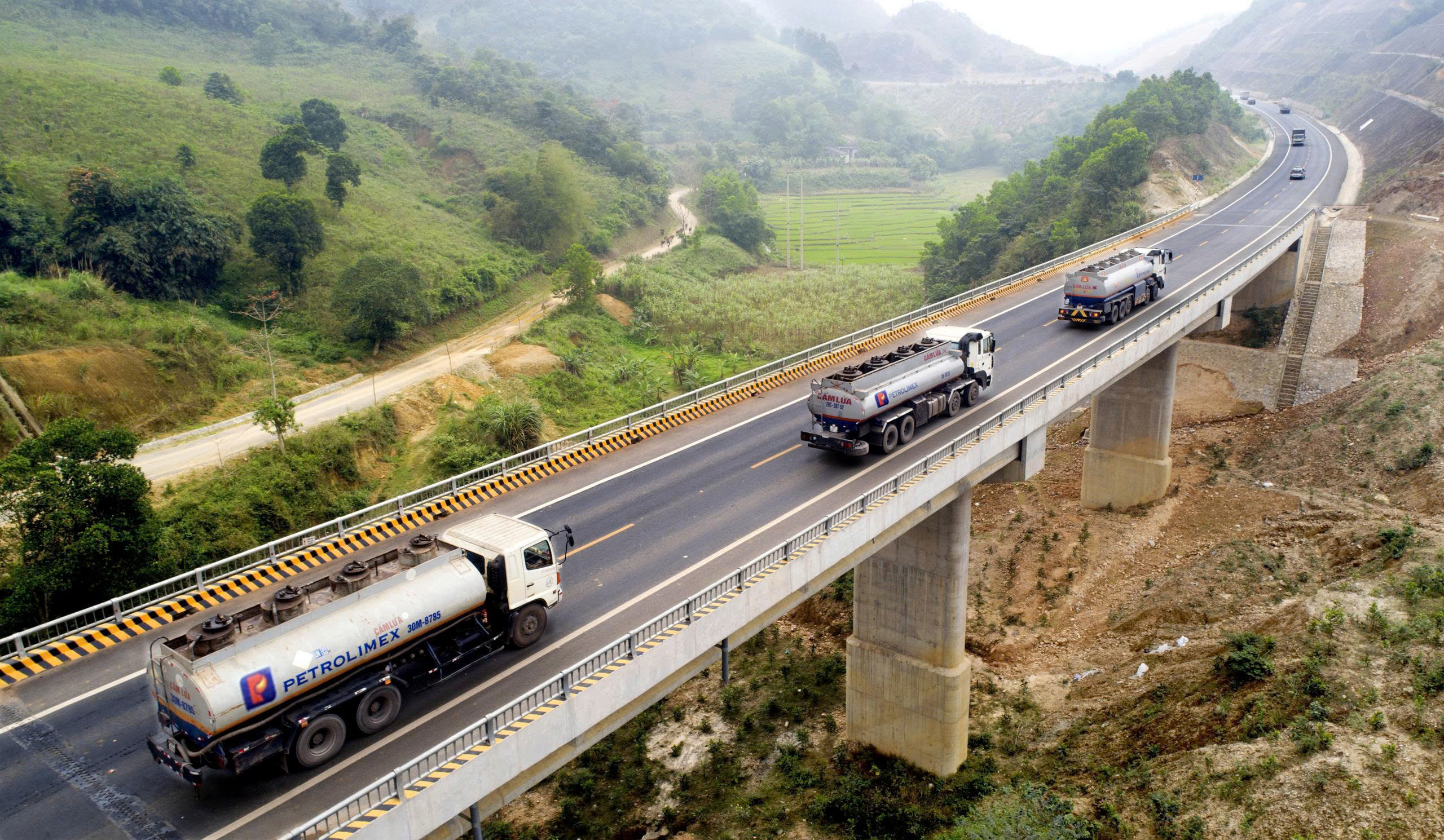 Petrolimex - Hành trình 70 năm của một thương hiệu quốc gia - Ảnh 2.