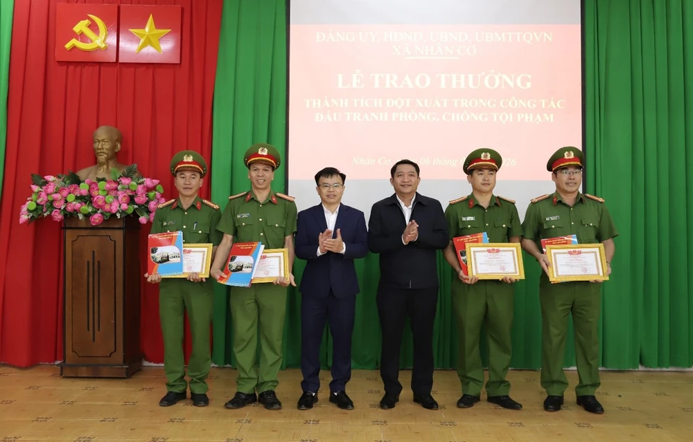 cuop-tiem-vang (1).jpg