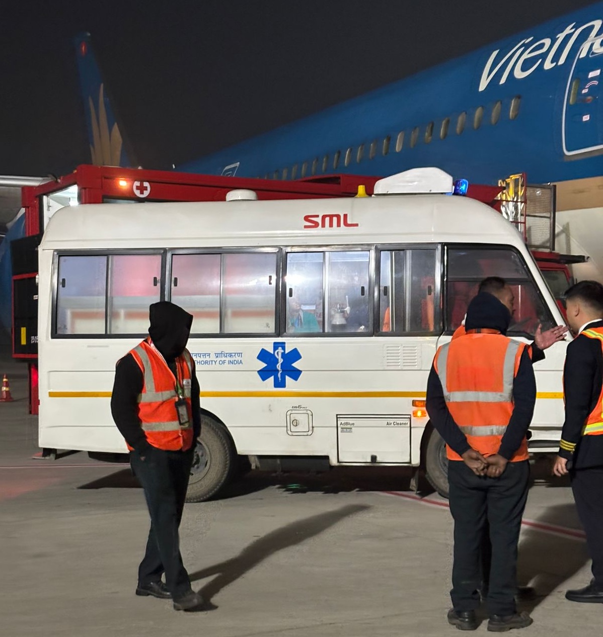 Máy bay Vietnam Airlines hạ cánh khẩn cấp tại Ấn Độ- Ảnh 2.