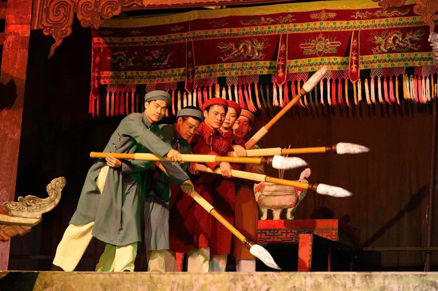 Thấy gì từ 'Cảm xúc Long Thành'? - Ảnh 3.