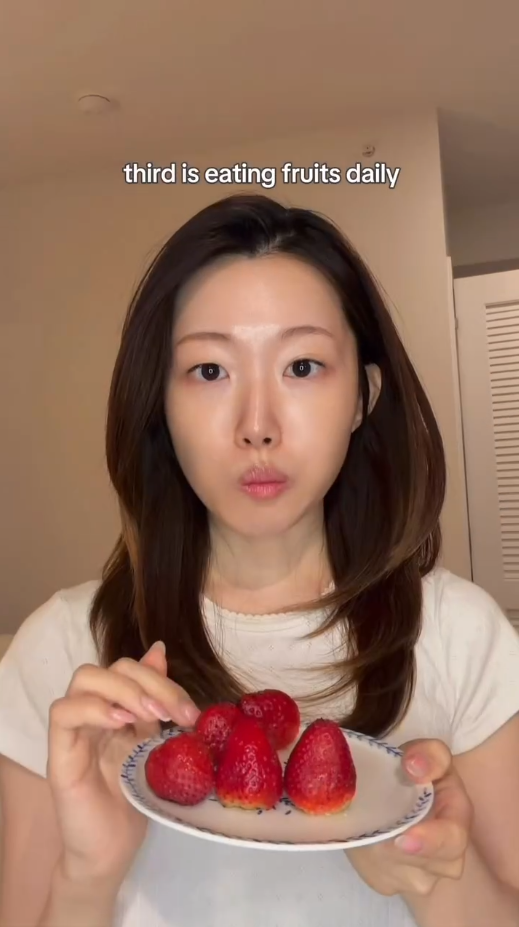 Gái Hàn chia sẻ 10 điều giữ làn da mãi đứng yên ở tuổi 27 - thời điểm vàng để chống lão hoá- Ảnh 4.