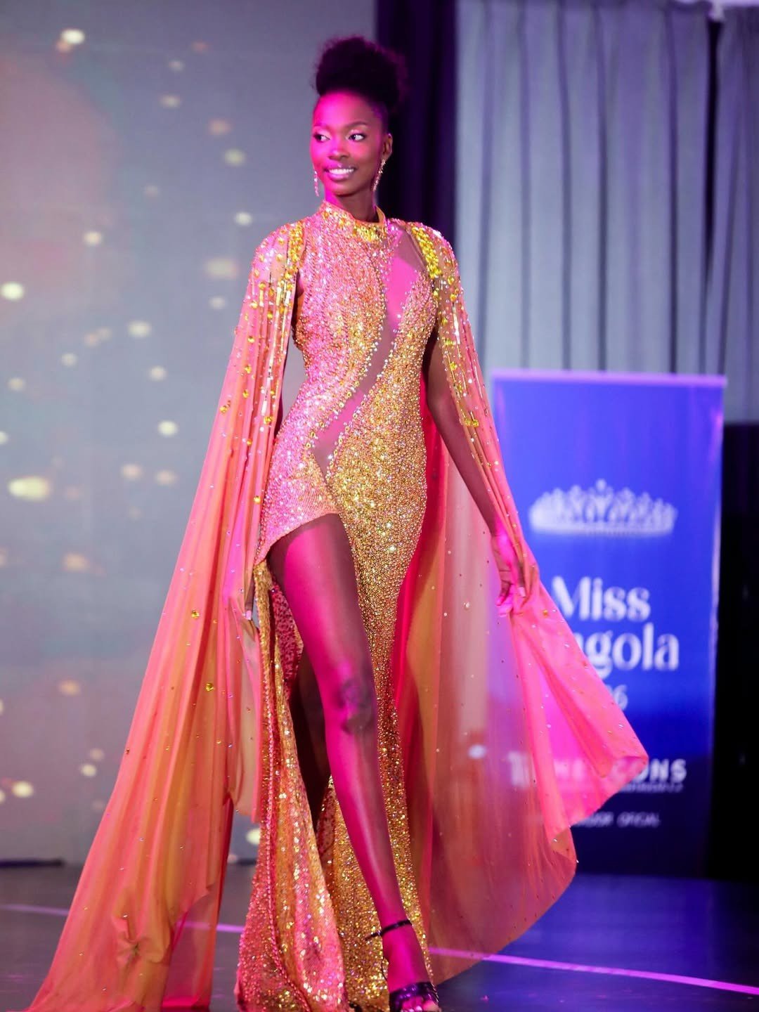 7 thí sinh đầu tiên của Hoa hậu Hoàn vũ 2026 5 7 thí sinh đầu tiên của Hoa hậu Hoàn vũ 2026 - 5