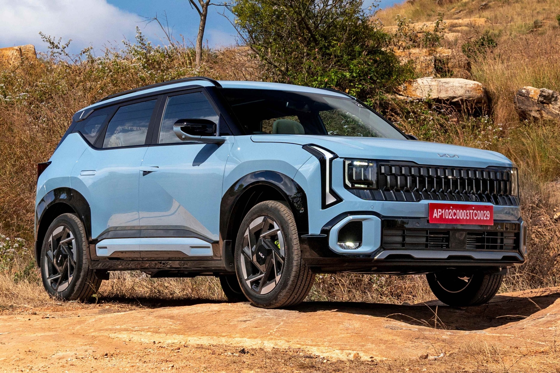 Kia Seltos 2026 “lột xác” với bản hybrid, về Việt Nam đấu Xforce và Creta - 14 Kia Seltos 2026 “lột xác” với bản hybrid, về Việt Nam đấu Xforce và Creta - 14