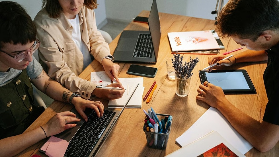 Gen Z chê làm sếp, chọn tối giản để hạnh phúc và giàu có hơn - 2