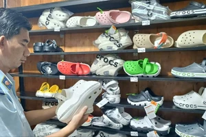 Mở đợt cao điểm đẩy lùi hàng lậu, không rõ nguồn gốc, hàng giả