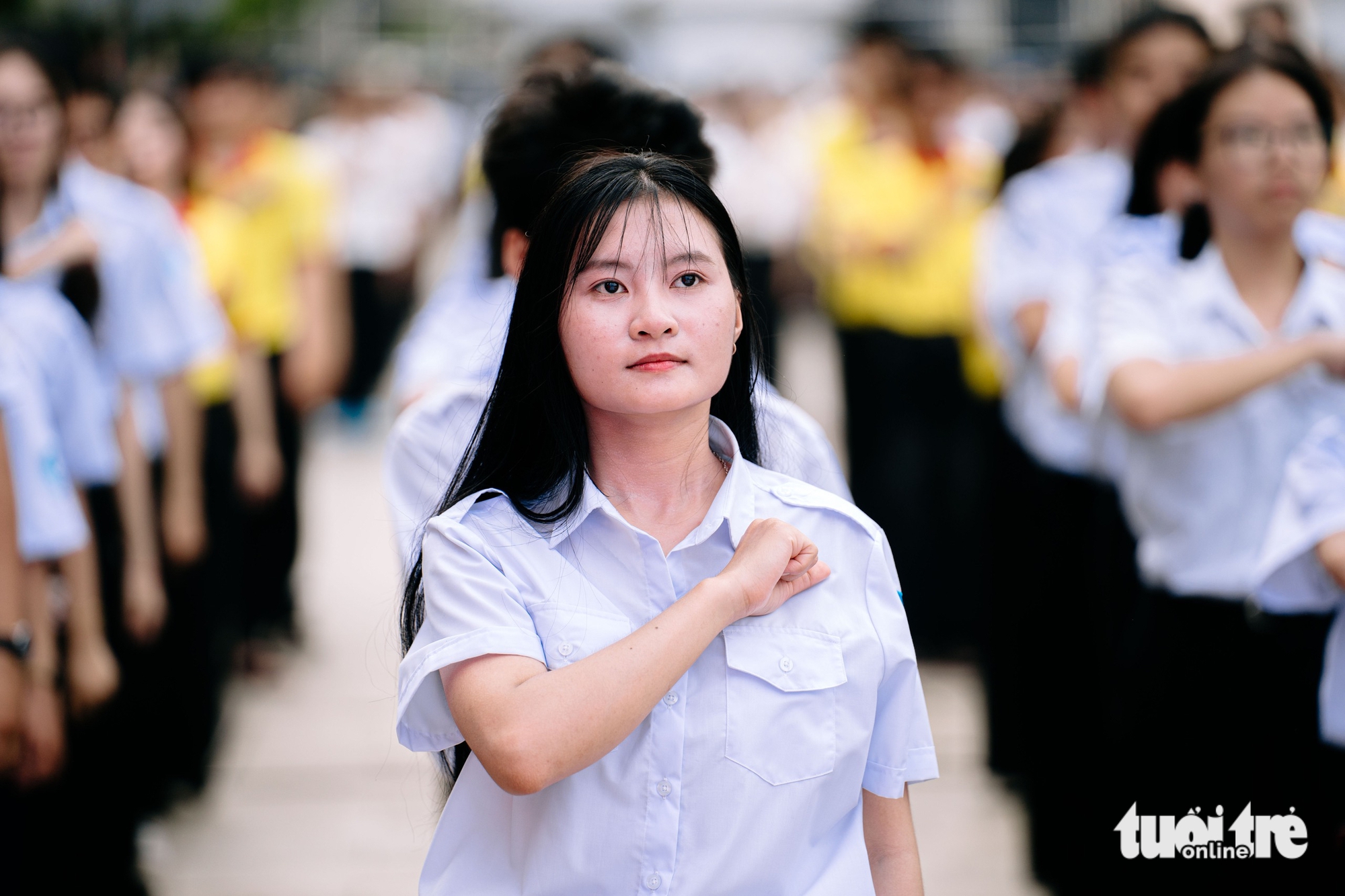 2.000 sinh viên TP.HCM đồng diễn 'Khát vọng vươn mình' - Ảnh 9.