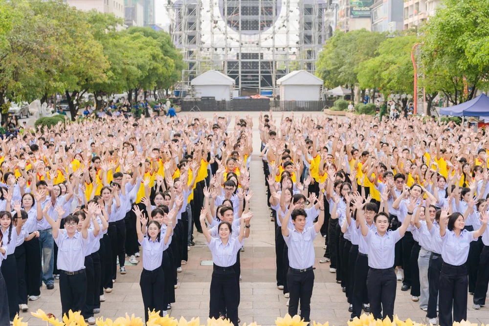 TUỔI TRẺ (5).jpg