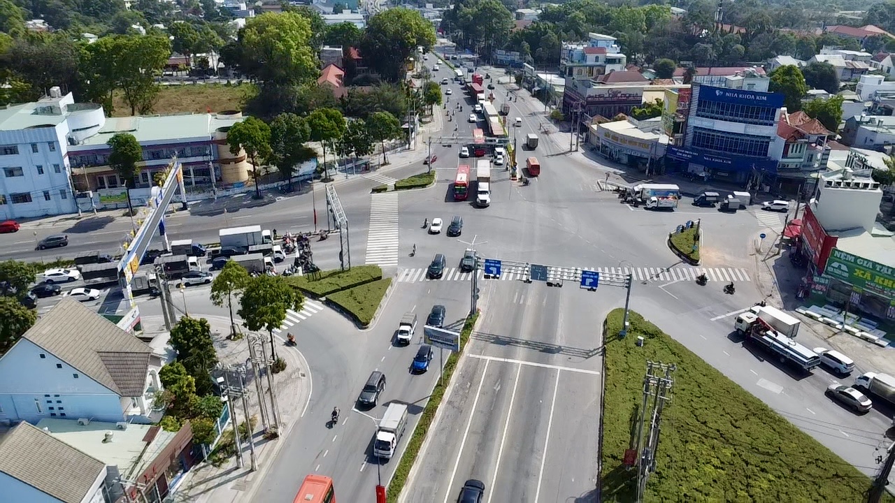 TP.HCM: Vì sao hầm chui hơn 1.000 tỉ đồng qua Quốc lộ 13 chưa được thi công? - Ảnh 2.