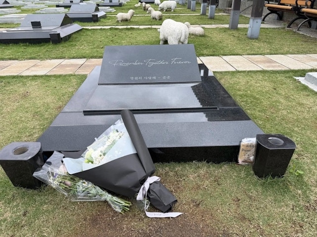 Sau một năm mất vợ, cuộc sống của chồng Từ Hy Viên khiến nhiều người xót xa - 2