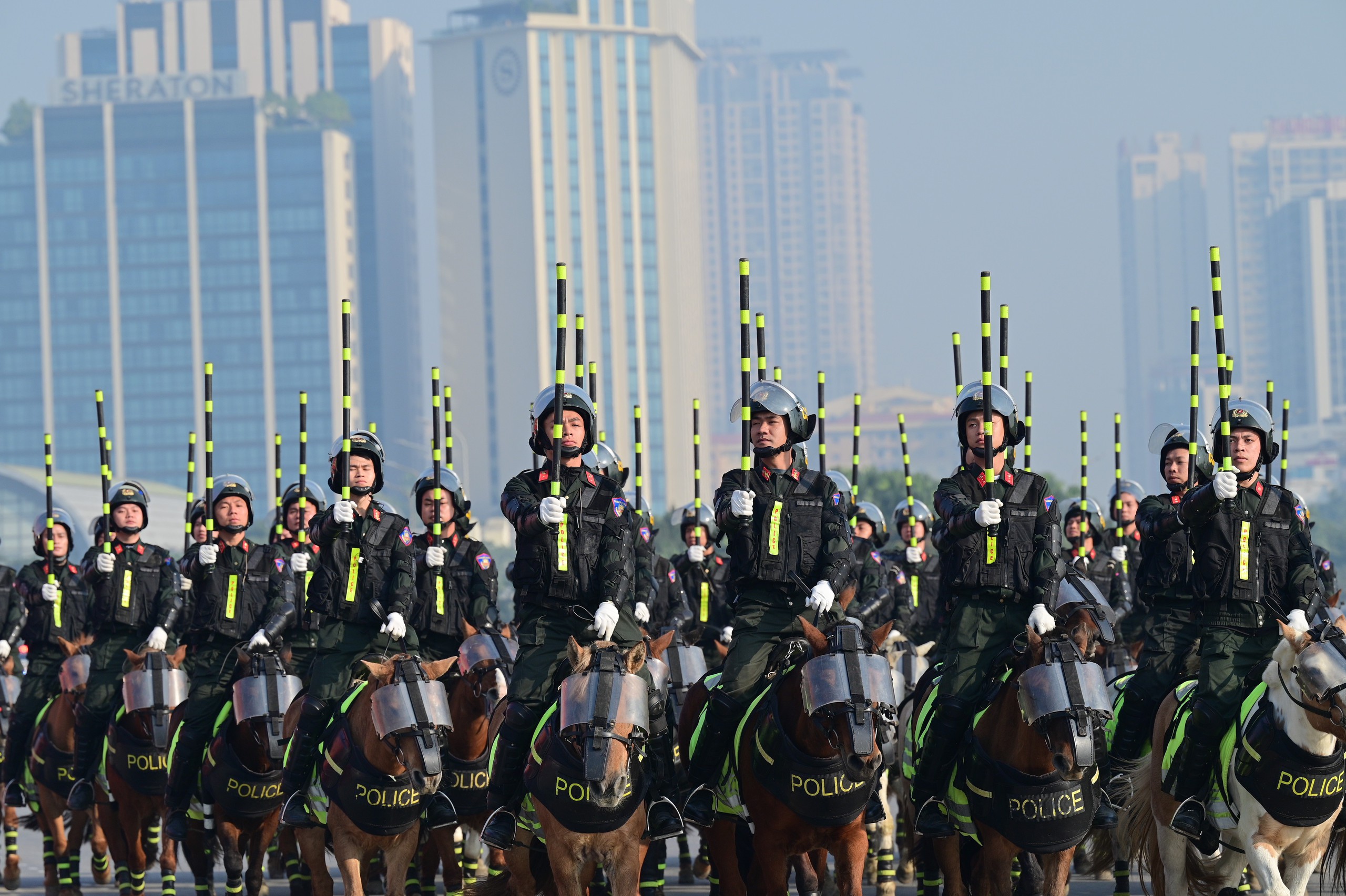 Lực lượng đặc nhiệm cùng khí tài hiện đại bảo vệ Đại hội Đảng toàn quốc lần thứ XIV - Ảnh 5.