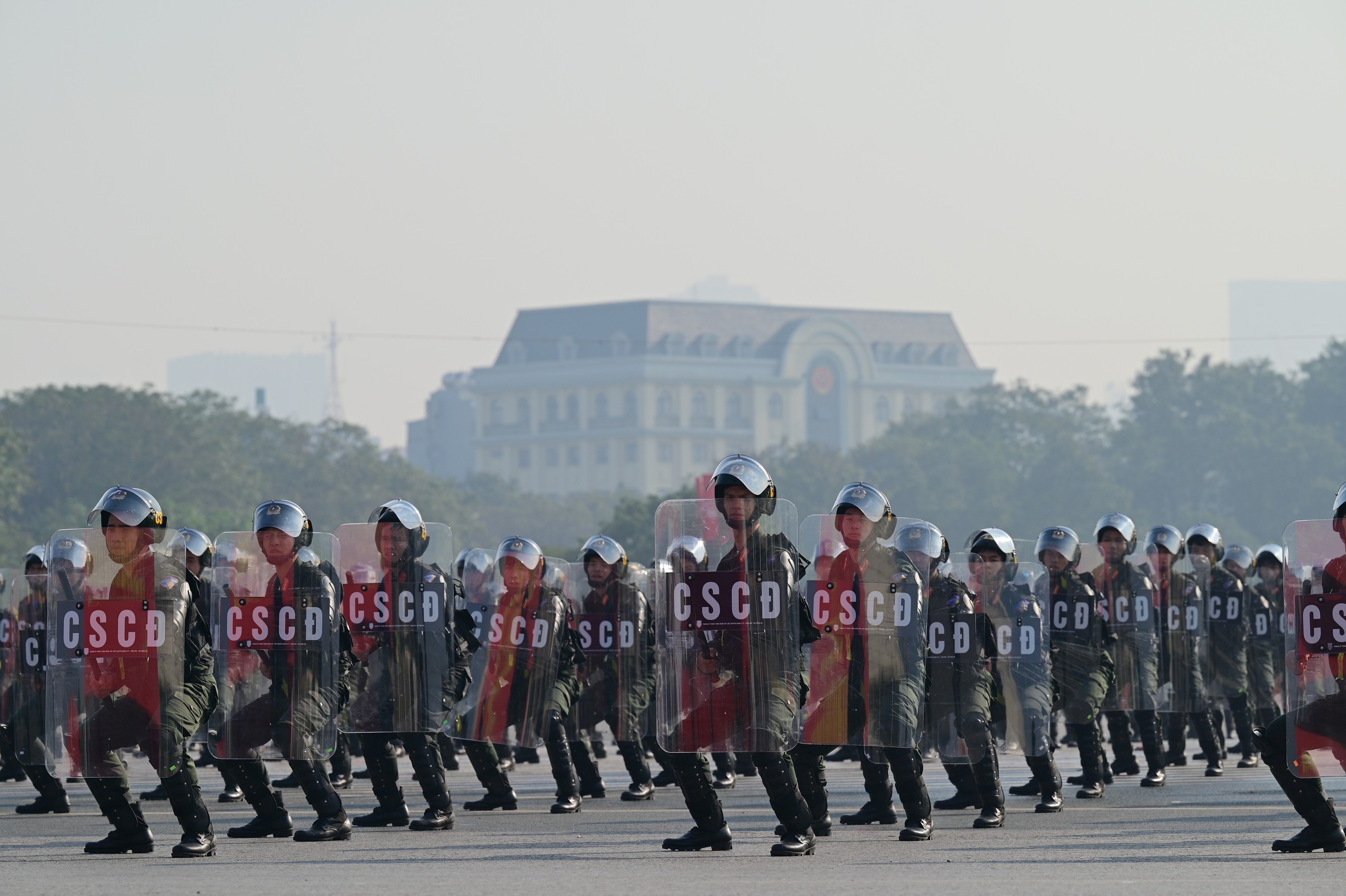 Lực lượng đặc nhiệm cùng khí tài hiện đại bảo vệ Đại hội Đảng toàn quốc lần thứ XIV - Ảnh 12.